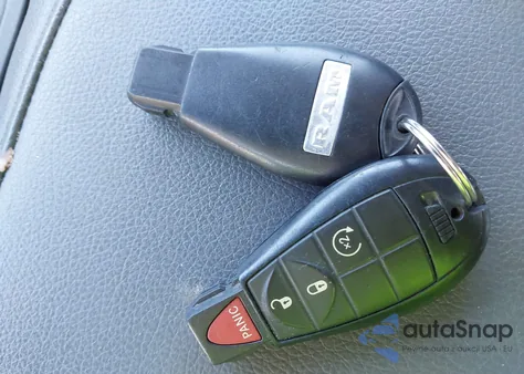 2019 Ram 1500 Classic Big Horn 4X4 6'4 Box from USA, damaged, VIN 1C6RR7TT6KS648310